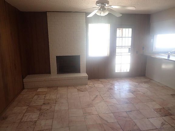 4th image of 5321 Carousel Dr