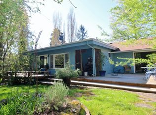 2391 Van Ness St, Eugene, OR 97403