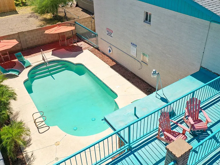 Stanley — Photo 31