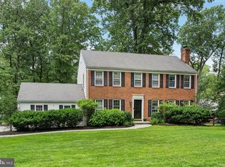 349 Colket Ln, Strafford, PA 19087