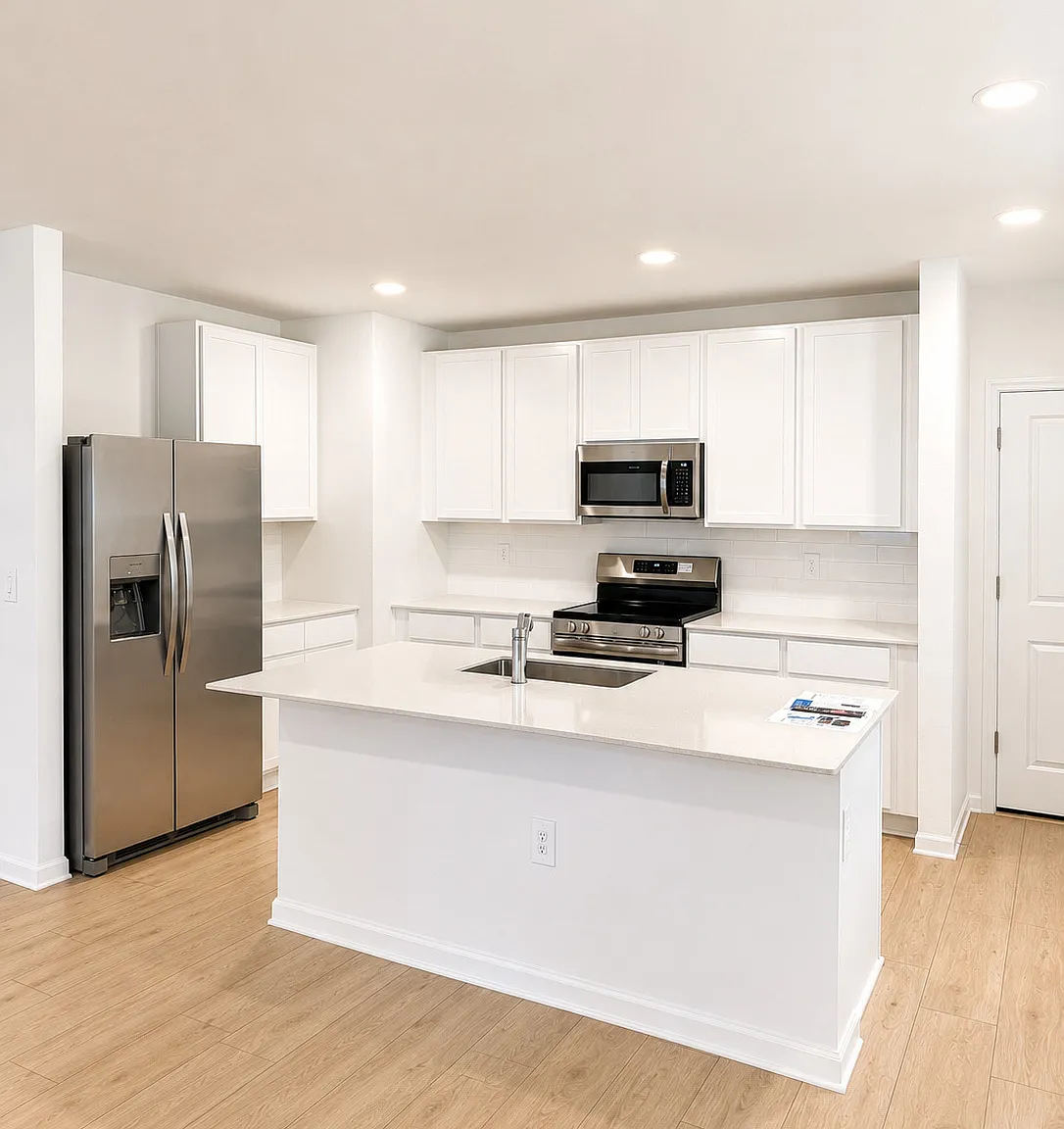 3 bed, 2.5 bath, 1823 sqft, $2,250 — Photo 1