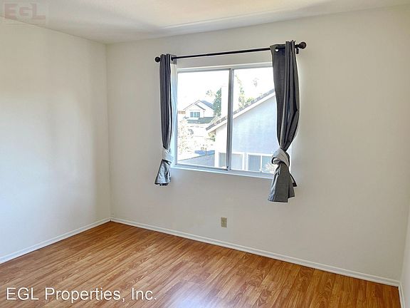 5th image of 8724 Dartford Pl