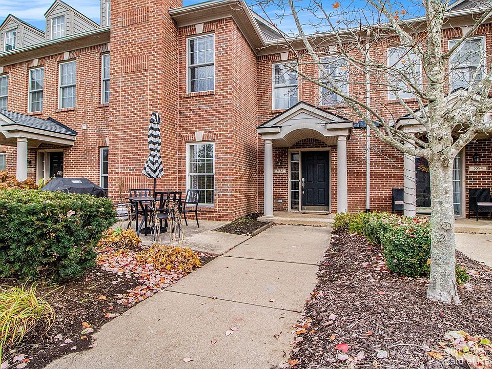 1st image of 5582 Hampshire Ln
