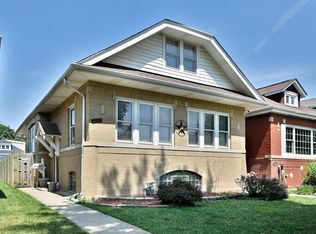 6630 N Oshkosh Ave, Chicago, IL