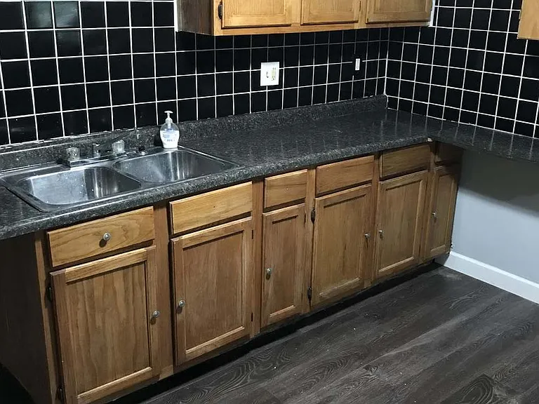 412 Dellwood Ave — Photo 5