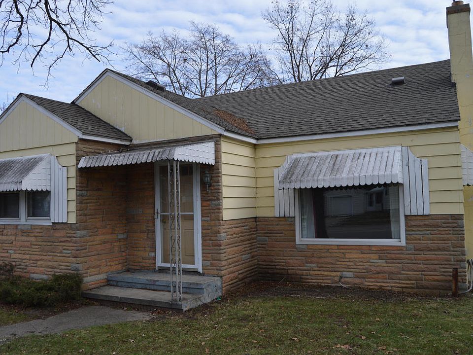 1st image of 2510 Fuller Ave NE