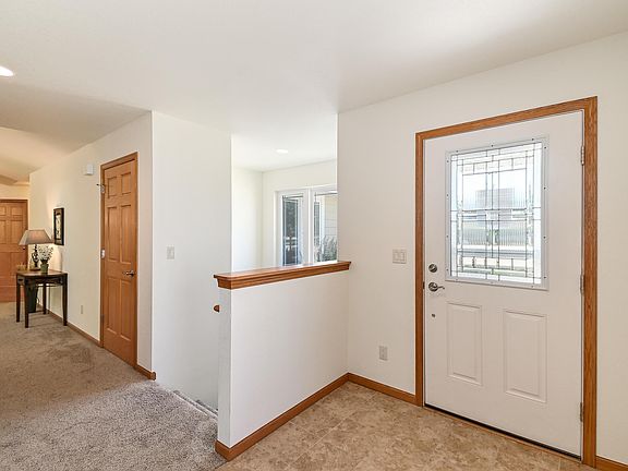 3rd image of 6088 W Woodview Ct #6
