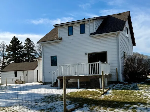 302 W Church St, Minneota, MN 56264