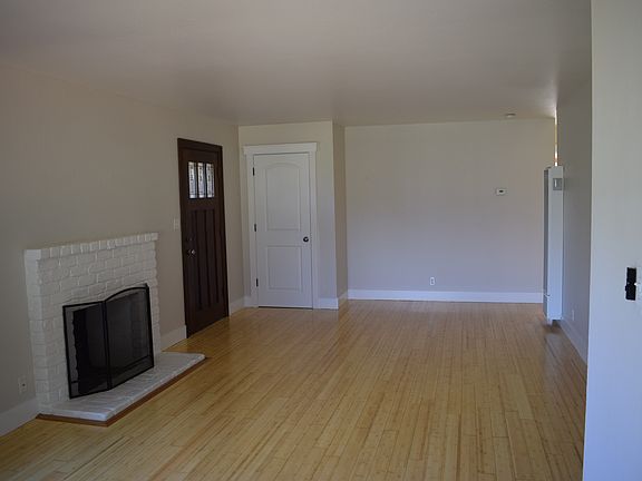 4th image of 5463 Mary Jo Way