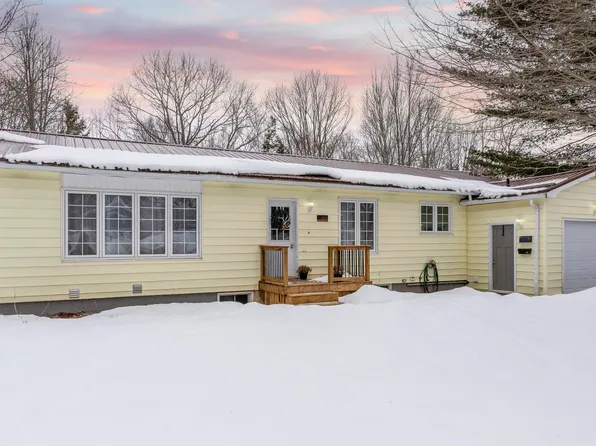 405 Stead St N, Kings, NS B4N 2Y3