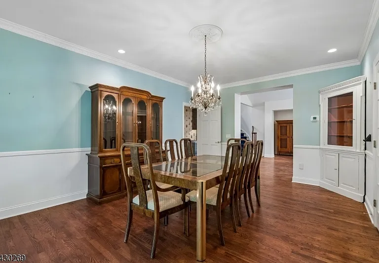 8 Morgan Ct — Photo 6