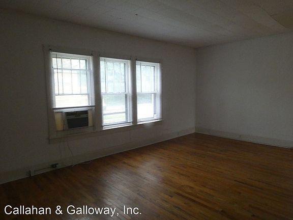 5th image of 1410 Rosemary Ln #5891820