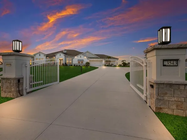 3543 Recurve Cir, Sarasota, FL 34240