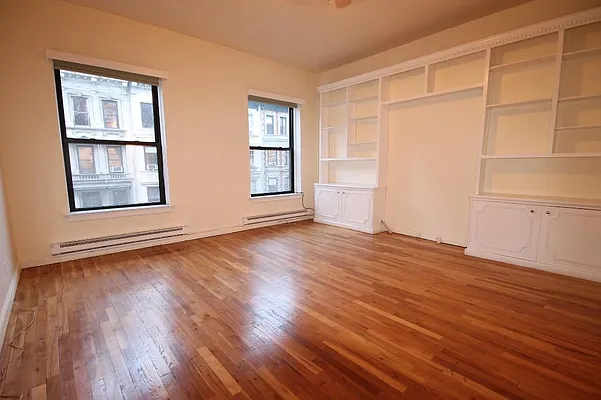 Rented by Corcoran | media 21