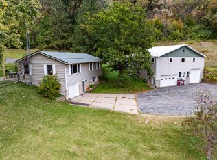 W544 County Road P, Fountain City, WI 54629