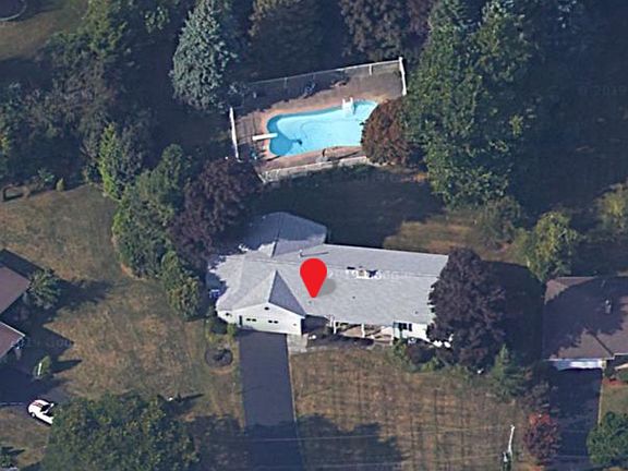 5th image of 4273 Taunton Heights Dr