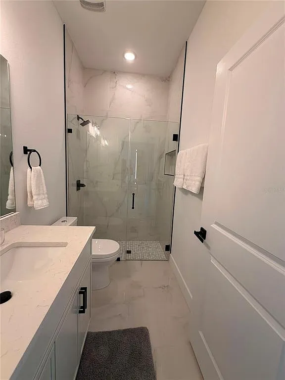 3 bed, 2.0 bath, 1662 sqft, $4,000 — Photo 4