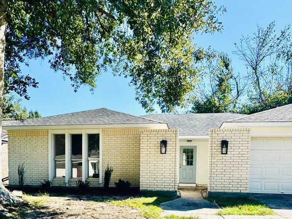 105 Heather Dr, Slidell, LA 70458