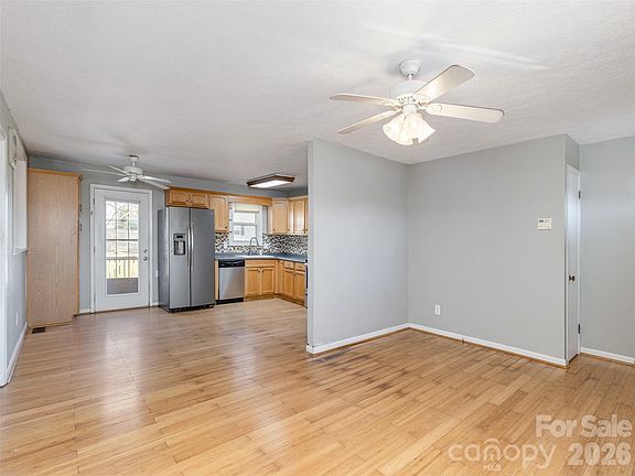 5th image of 5057 Howard Gap Rd