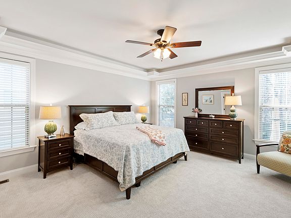 2nd image of 353 Windsong Dr