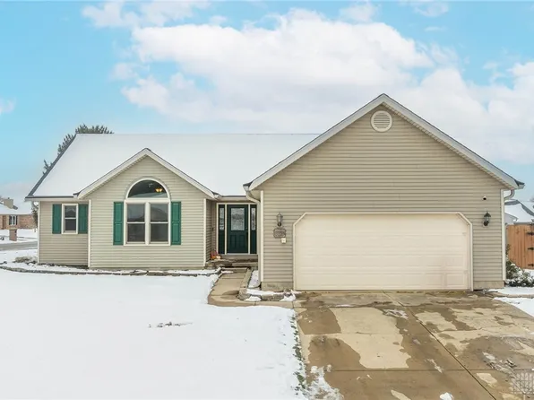 3270 Redbud Dr, Troy, OH 45373