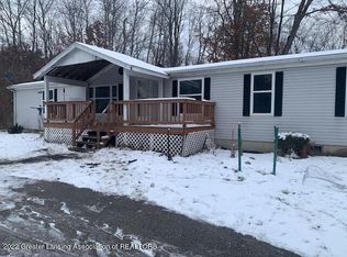 3560 Pine Tree Dr, Weidman, MI 48893