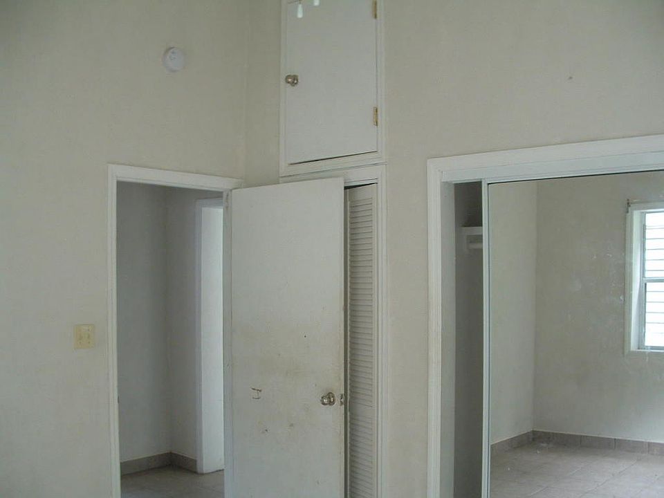2nd image of 8A Rem Hospital Ground