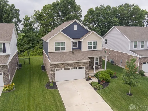 2225 Cold Stream Dr, Centerville, OH 45458