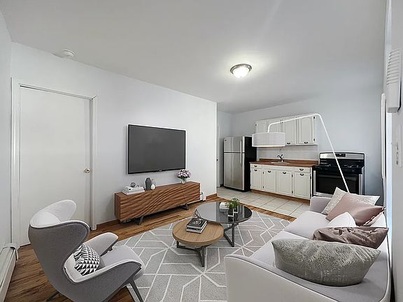 2nd image of 250 4th Ave #1E