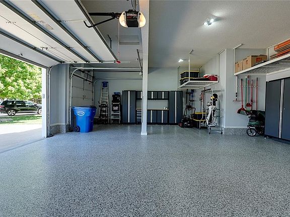 5th image of 3455 SW Windemere Dr