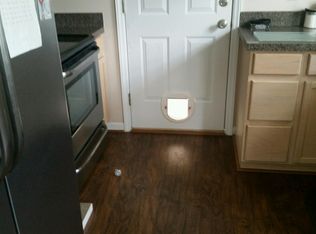 110 Woodland Ct, Raeford, NC 28376