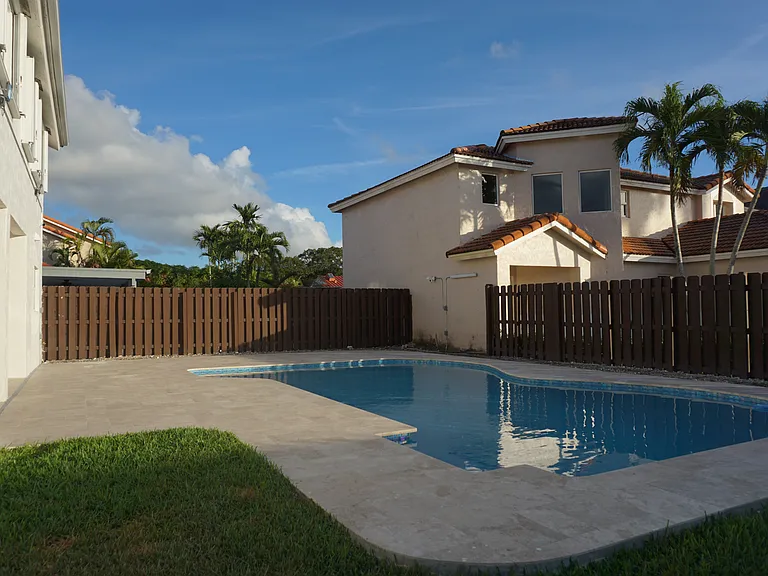 15614 SW 110th Ter — Photo 53