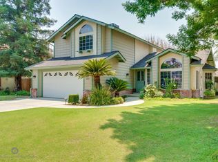 2613 Mountain Oak Rd, Bakersfield, CA 93311