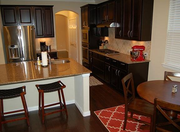5th image of 804 Hardwood Dr