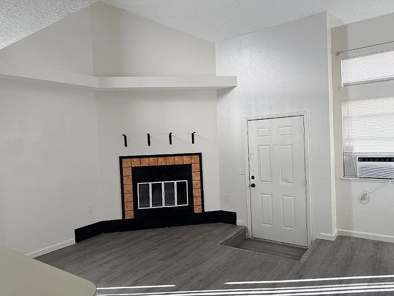 17132 E Ford Dr #1 — Photo 5