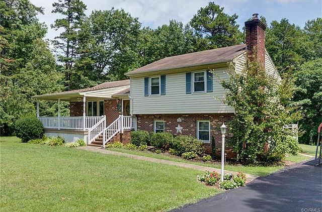 1st image of 15501 Kennons Ln