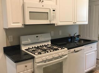 28 Poplar St APT 2, Danvers, MA 01923