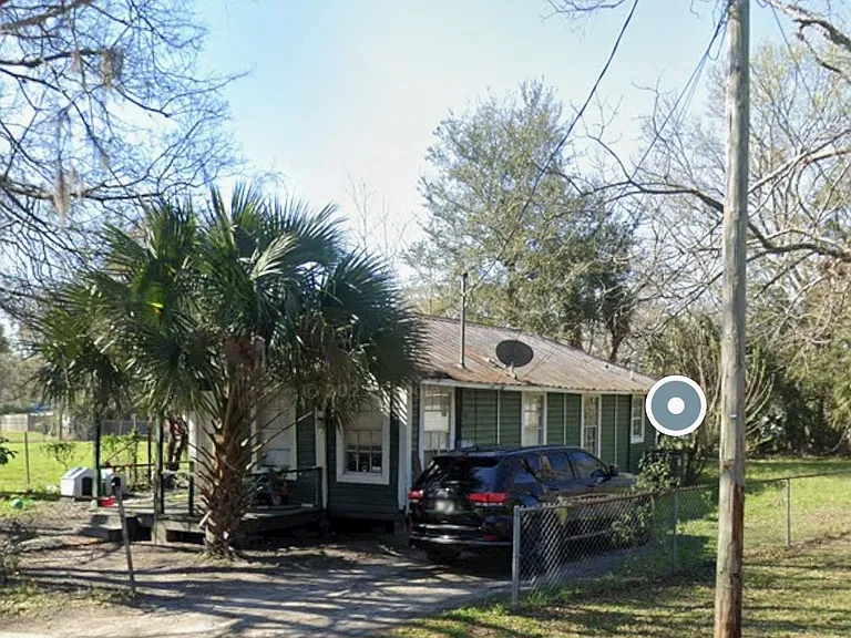 5530 Brooklyn Rd — Photo 1
