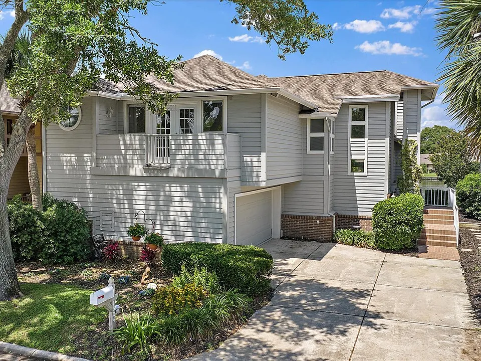 1504 Birkdale Ln