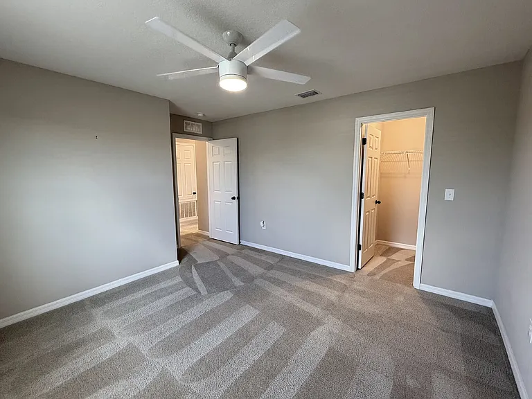 1946 Hidden Springs Dr — Photo 34