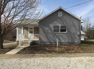 109 N Adams St APT A, Washburn, IL