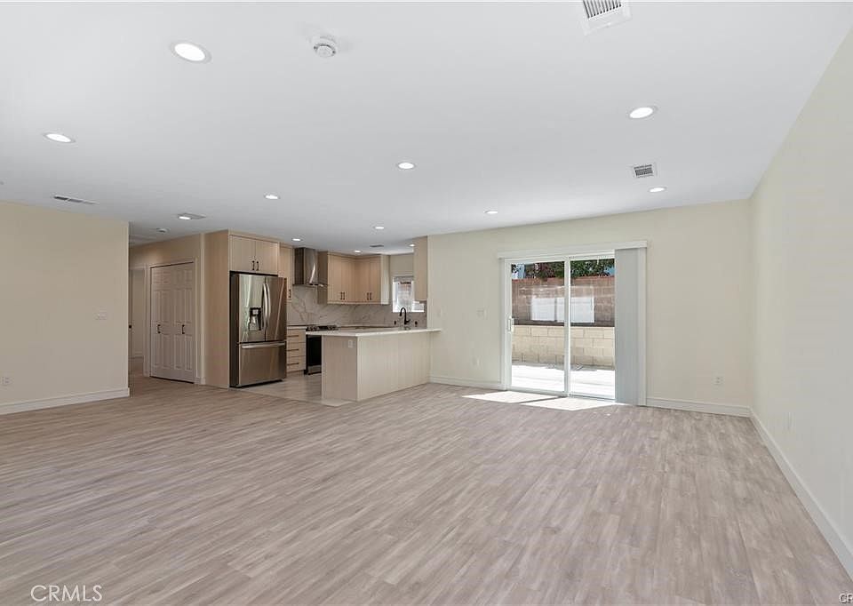 1st image of 3056 N Frederic St