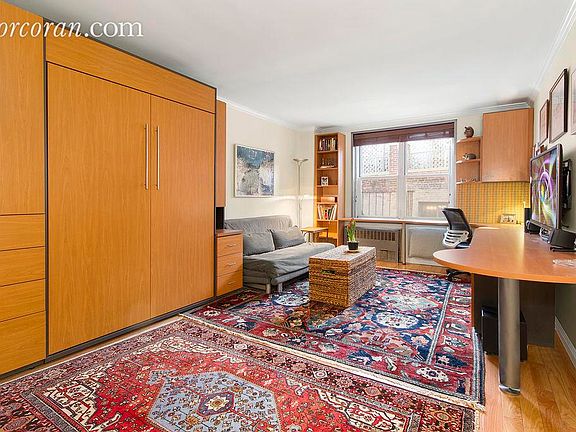 2nd image of 88 Bleecker St APT 5B
