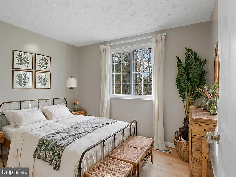 8463 Monarch Ct — Photo 60