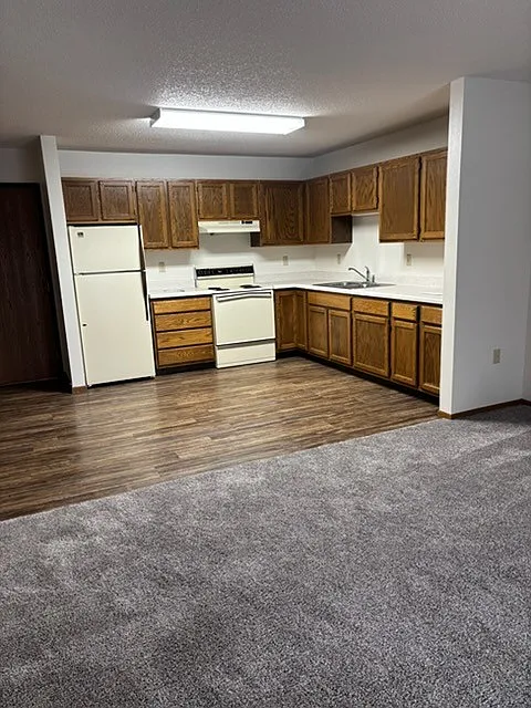 Cooperative Living Center — Photo 4