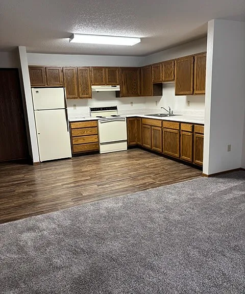 Cooperative Living Center — Photo 4
