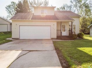 306 S 2nd Ave, Brandon, SD 57005
