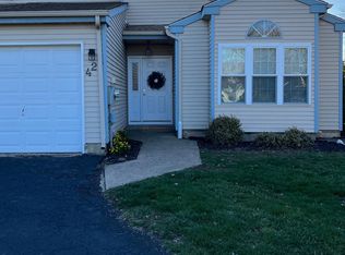 42 Kern Dr, Perkasie, PA