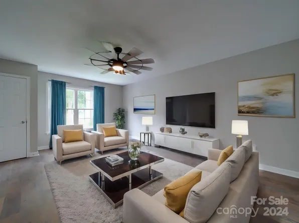 212 E Louisiana Ave, Bessemer City, NC 28016