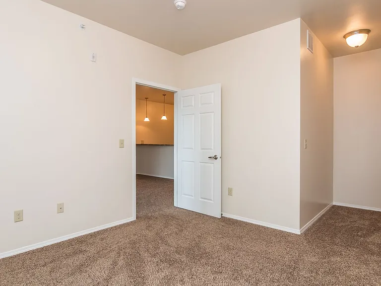 University Hills Village — Photo 94